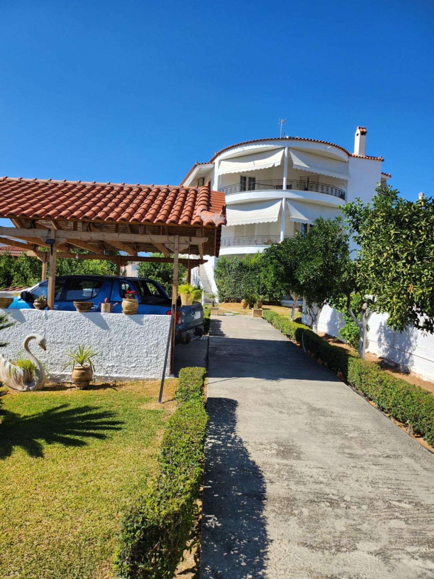 Garden House Villa อมารินโธส ภายนอก รูปภาพ