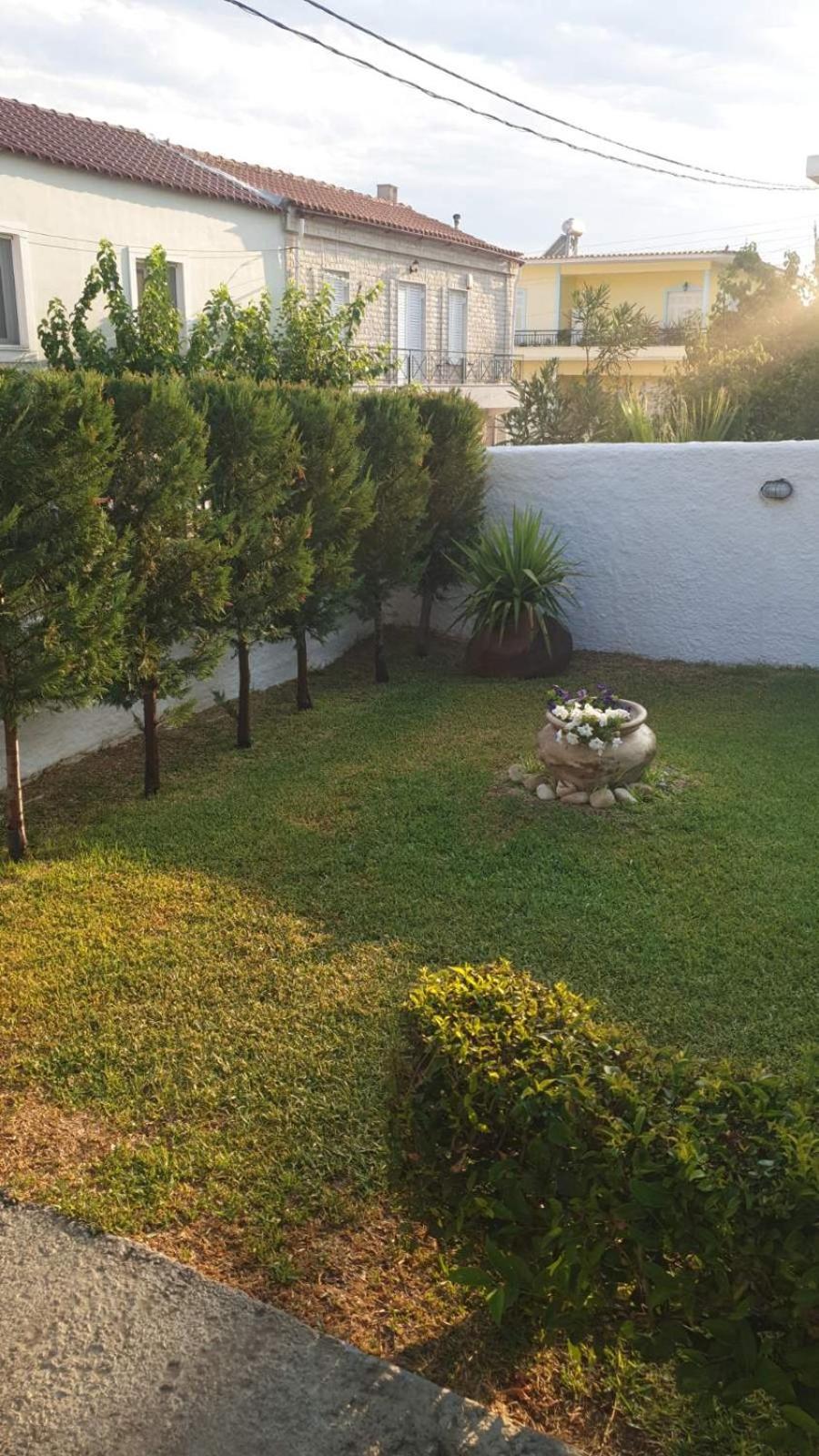 Garden House Villa อมารินโธส ภายนอก รูปภาพ