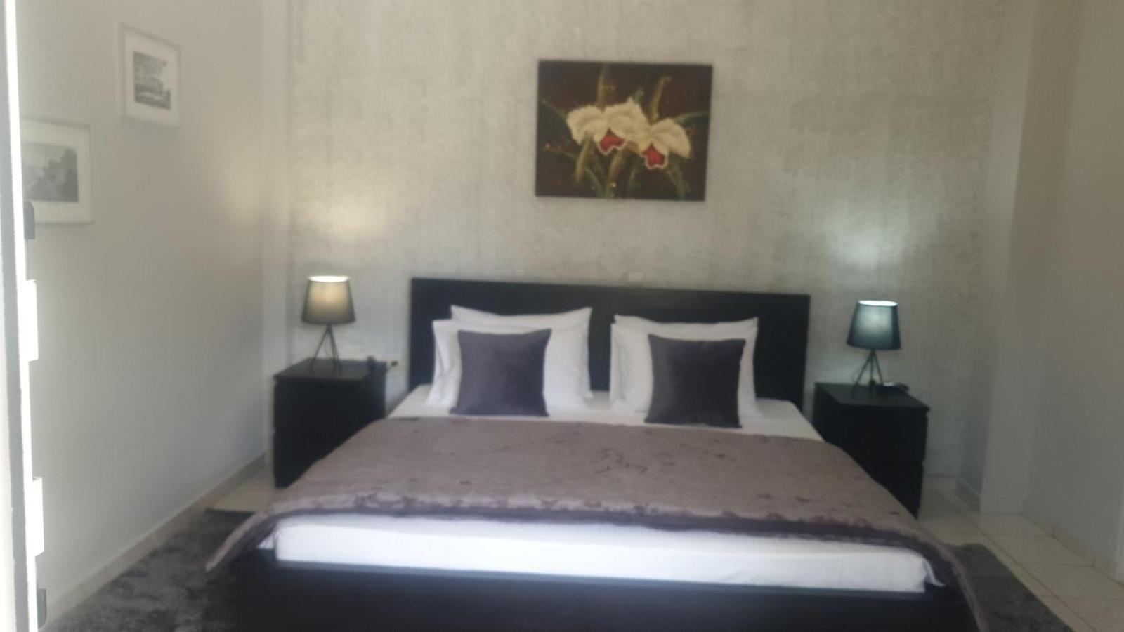 Garden House Villa อมารินโธส ภายนอก รูปภาพ