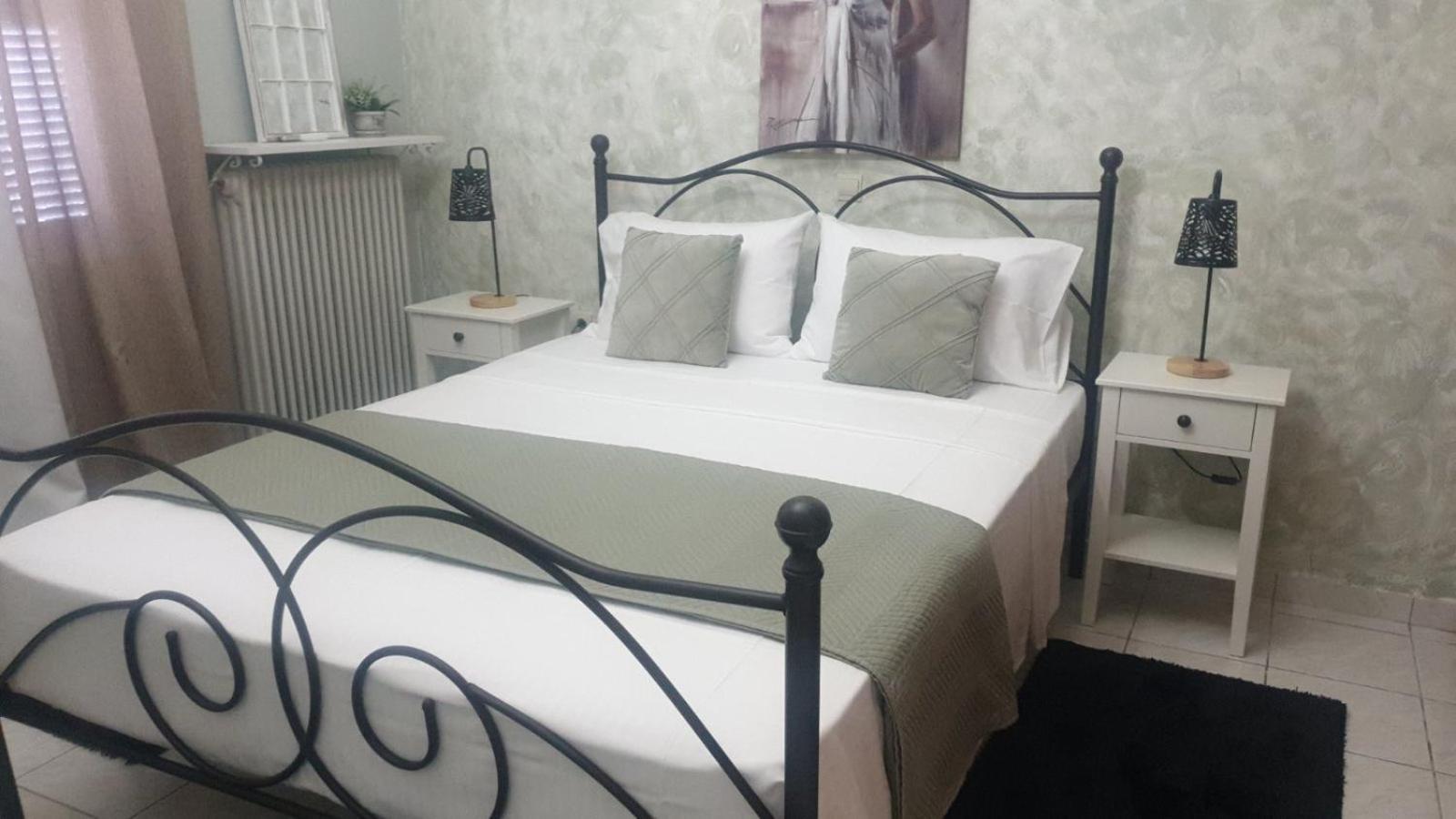 Garden House Villa อมารินโธส ภายนอก รูปภาพ